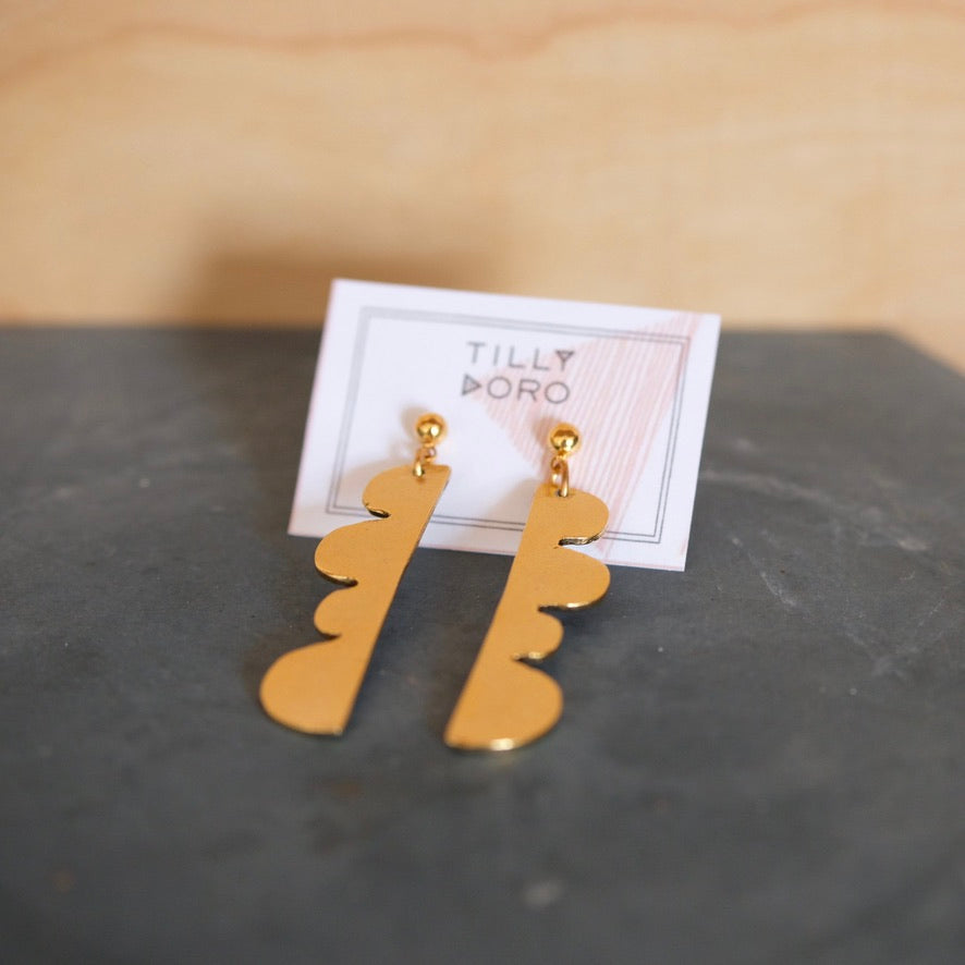 hills earrings