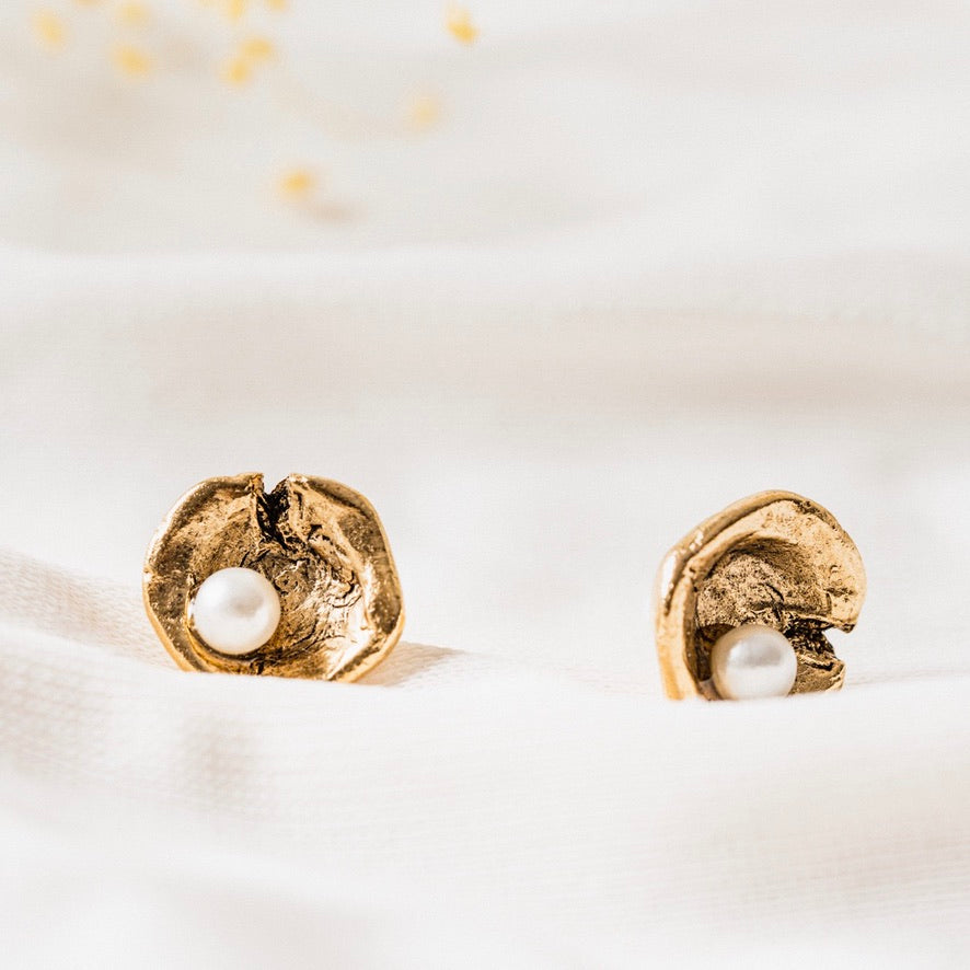 oyster studs