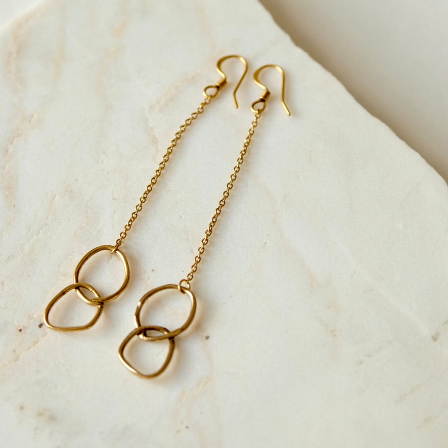 loop & chain earrings